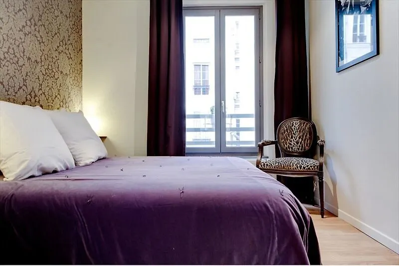 Kontakt z Europea - Arts Et Metiers Residence